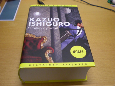 Kazuo Ishiguro: Surullinen pianisti