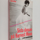 K. C. McKinnon : Sista dansen på Harvest Moon - pikkukuva 1