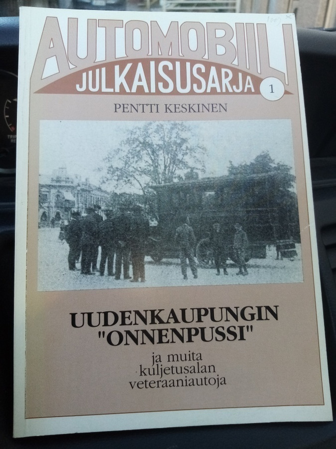 Keskinen: Uudenkaupungin "Onnenpussi" ja muita... (1.p.1992)