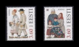 Eesti 330-1 ** Kansanpukuja (1998)