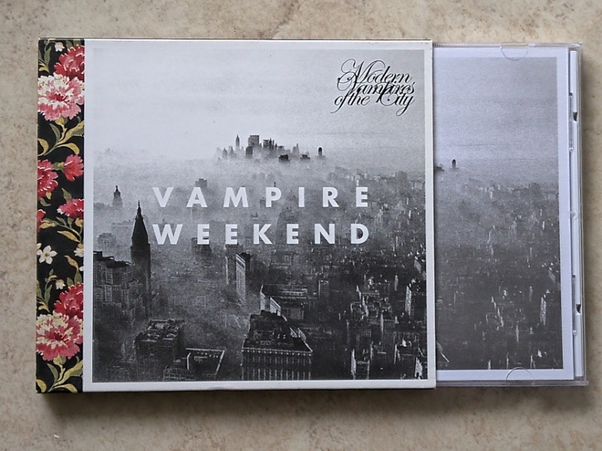 Vampire Weekend: Modern Vampires of the City, CD.