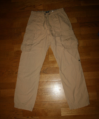 H&M L.O.G.G vaaleat reisitaskuhousut  / shortsit  170