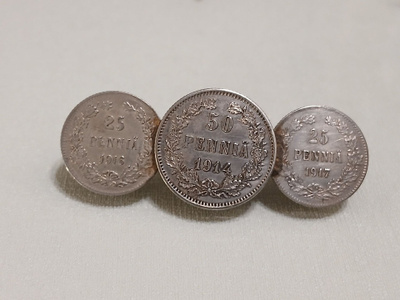 Penniä Hopeakolikot , 25 Penniä 1916- 1917, 50 Penniä 1914,