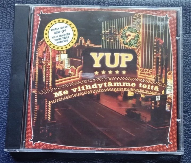 YUP: Me viihdytämme teitä [CD-EP]
