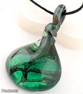 1306 .. Murano Kaunis Lampwork Taidelasi .. Kaulakoru