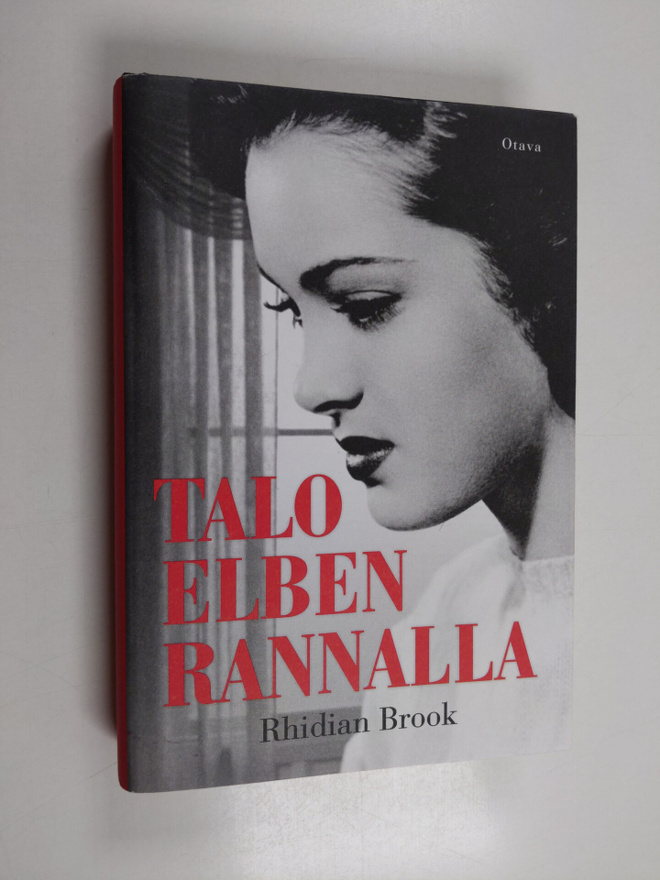 Rhidian Brook : Talo Elben rannalla