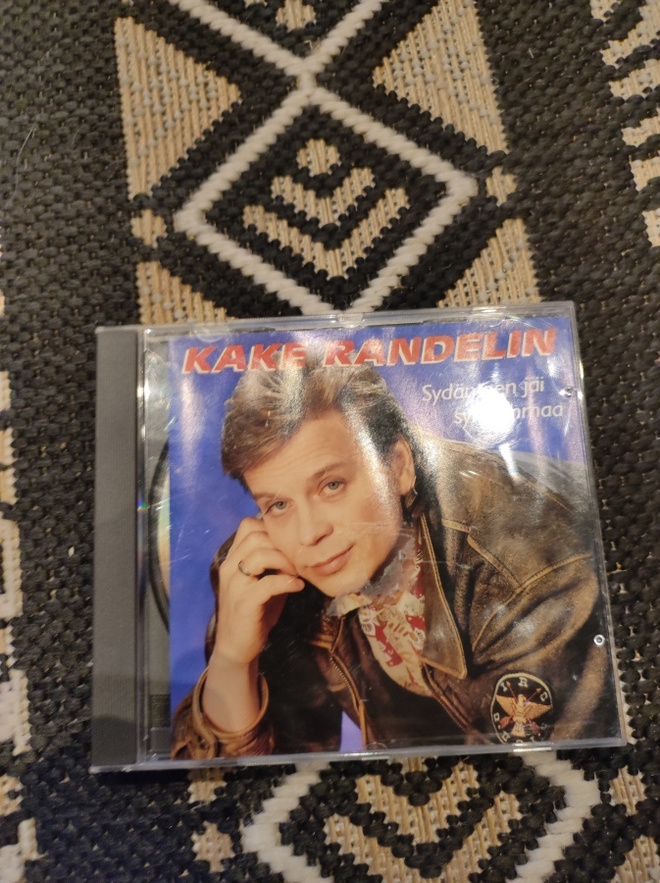 Kake Randelin Sydämeen jäi synnyinmaa
