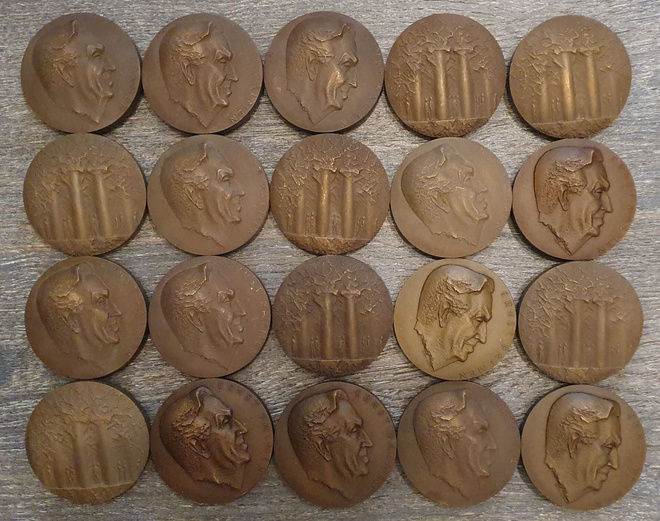 20 kpl E. Palmen pronssimitalit, Terho Sakki 1984, Tillander