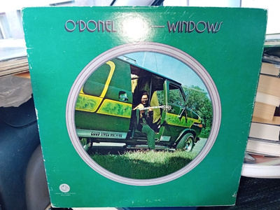 LP O'Donel Levy : Windows ( SIS POSTIKULU  )