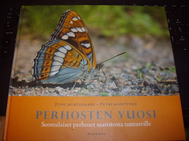 Murtosaari - Mäntynen : Perhosten vuosi ( 1 p. 2013 ) Sis.pk