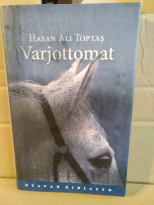 Hasan Ali Toptas: Varjottomat
