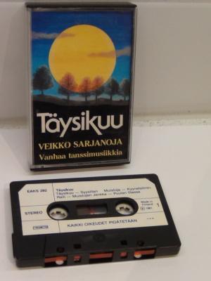 VEIKKO SARJANOJA,  TÄYSIKUU