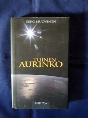 Huovinen, Eero : Toinen aurinko
