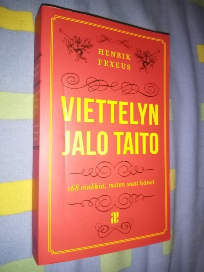 FEXEUS :  VIETTELYN JALO Taito ( SIS POSTIKULU)