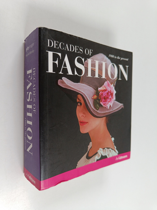 Harriet Worsley : Decades of fashion : 1900 to the present