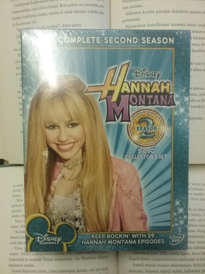 Hannah Montana: Season 1 & 2 (DVD)