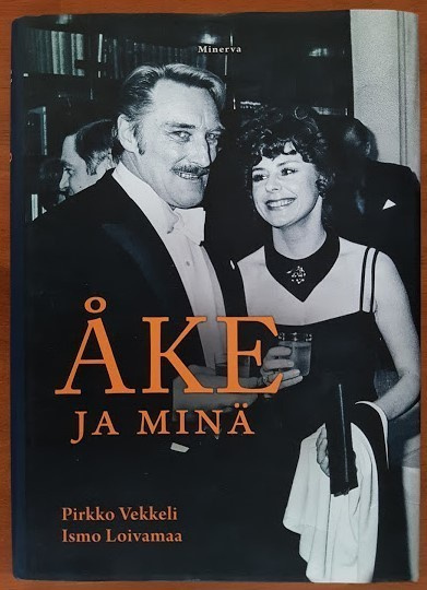 Pirkko Vekkeli & Ismo Loivamaa: Åke ja minä