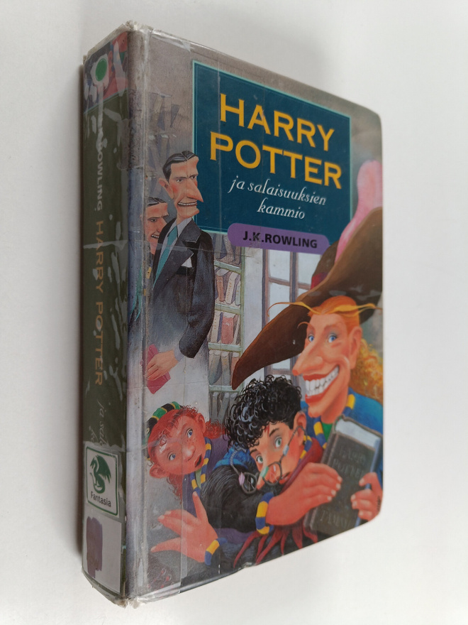 J. K Rowling : Harry Potter ja salaisuuksien kammio