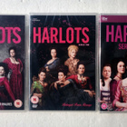 Harlots - paheen pesä, koko TV-sarja DVD - pikkukuva 1