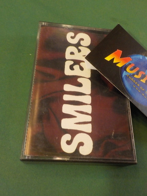 SMILERS - S/T C-KASETTI