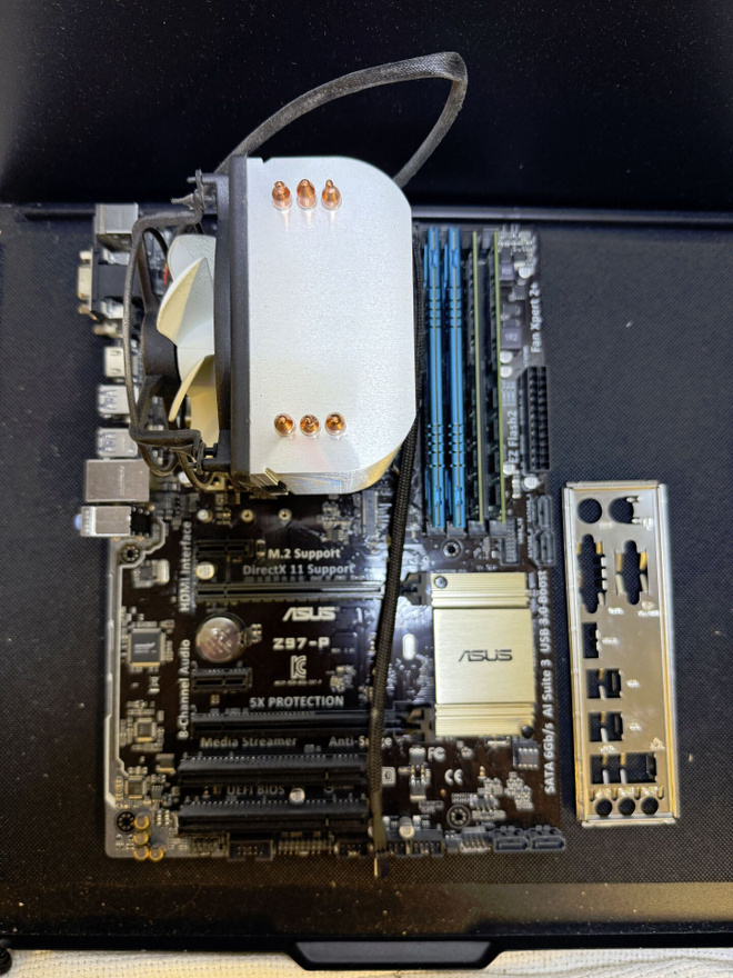 ASUS Z97-P + Intel Core i5-4460 + 16GB DDR3 + CPU-jäähdytin