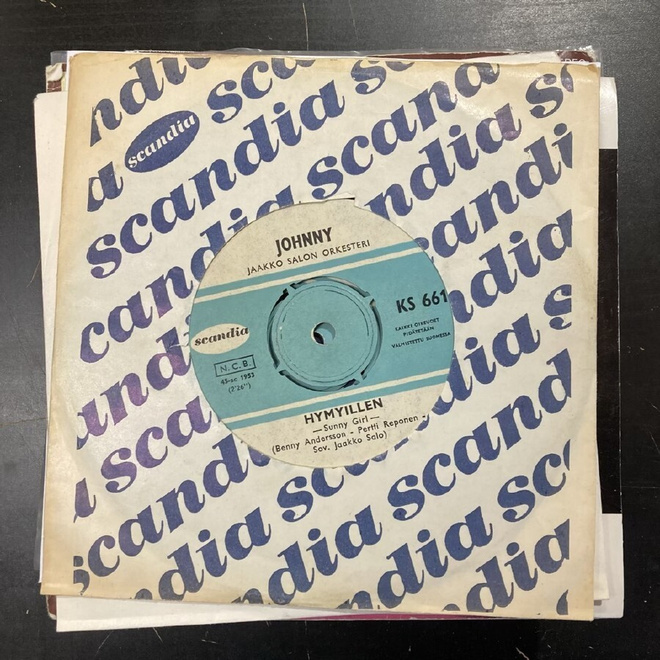 Johnny - Hymyillen / Iltapäivää 7''