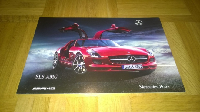 Esite Mercedes SLS AMG, 2009
