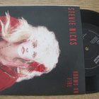Stevie Nicks Rooms on fire 7 45 UK 1989 - pikkukuva 1
