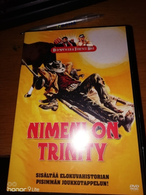 Nimeni on trinity