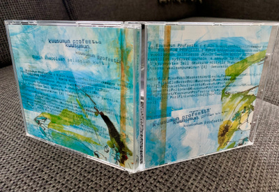 Kuusumun profeetta: Kukin kaappiaan selässään kantaa cd