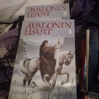 Marion zimmer bradley avalonian usvat 1 & 2 - pikkukuva 2