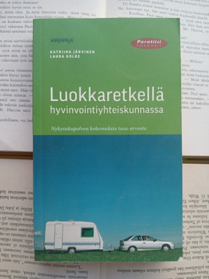 Luokkaretkellä hyvinvointiyhteiskunnassa (pokkari)