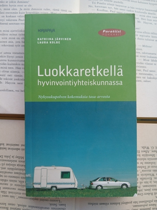 Luokkaretkellä hyvinvointiyhteiskunnassa (pokkari)