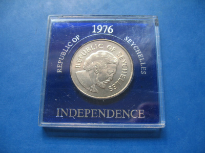 Seychellit 10 rupee juhlaraha Itsenäisyysjulistus - 1976