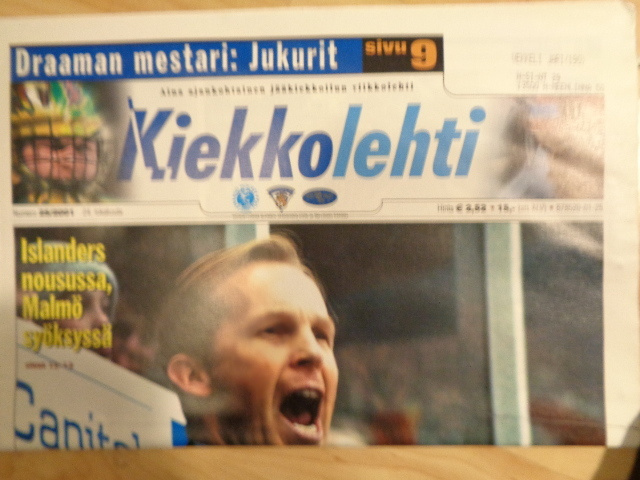 Kiekkolehti Nro 25/2001 (19.11)