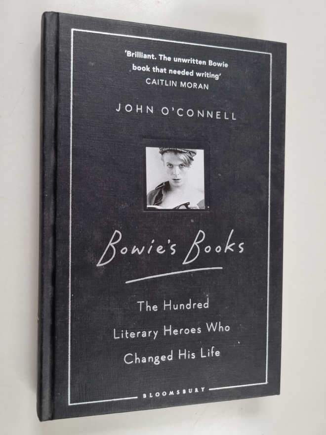 John O'Connell : Bowie's books : the hundred literary her...