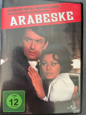 Arabeski (1966) Gregory Peck, Sophia Loren SuomiTXT