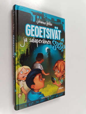 Johanna Hulkko : Geoetsivät ja salaperäinen Sasu