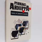Pirkko Arhippa : Salat on aaltoihin saneltu : jännitysrom... - pikkukuva 1