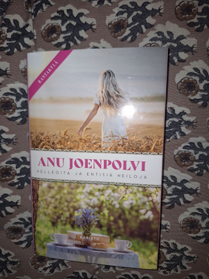 Anu Joenpolvi : Helleöitä ja entisiä heiloja 1p