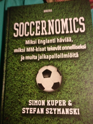 Simon Kuper&Stefan Szymanski:Soccernomics