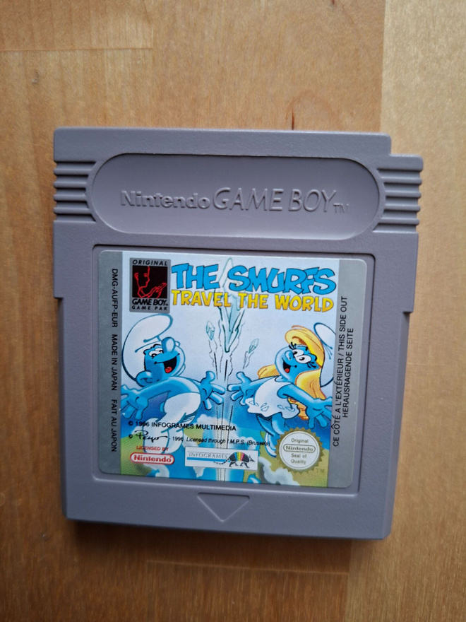 Game boy Smurfs Travel the World