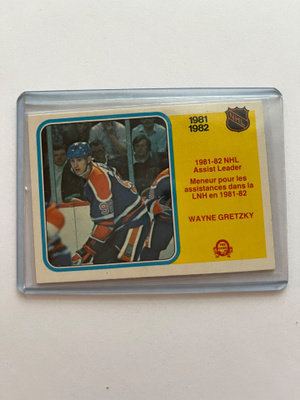 1982-83 O-Pee-Chee Wayne Gretzky #240