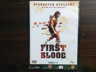 First Blood - DVD •