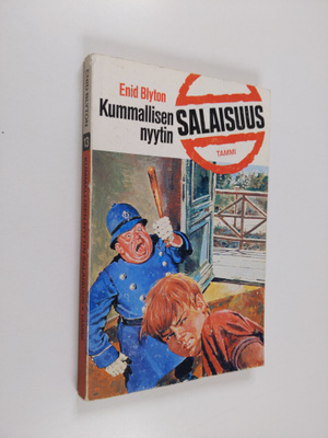 Enid Blyton : Kummallisen nyytin salaisuus