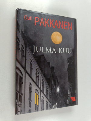 Outi Pakkanen : Julma kuu