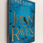 Julie Kagawa : The Iron Raven - pikkukuva 1