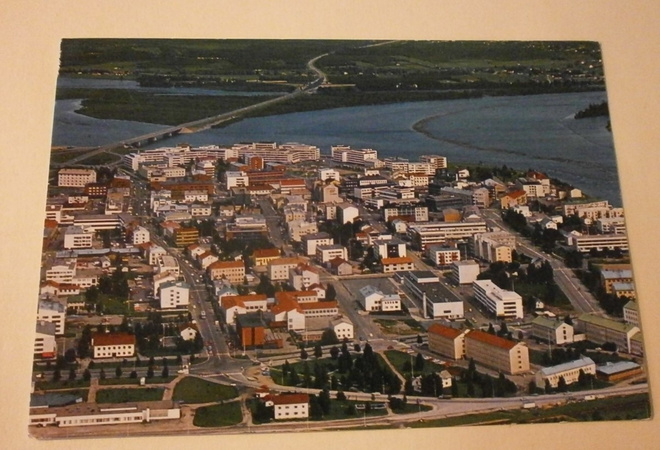 Rovaniemi, väri-ilmakuva, keskustaa + sillat, p. 1981