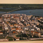 Rovaniemi, väri-ilmakuva, keskustaa + sillat, p. 1981 - pikkukuva 1