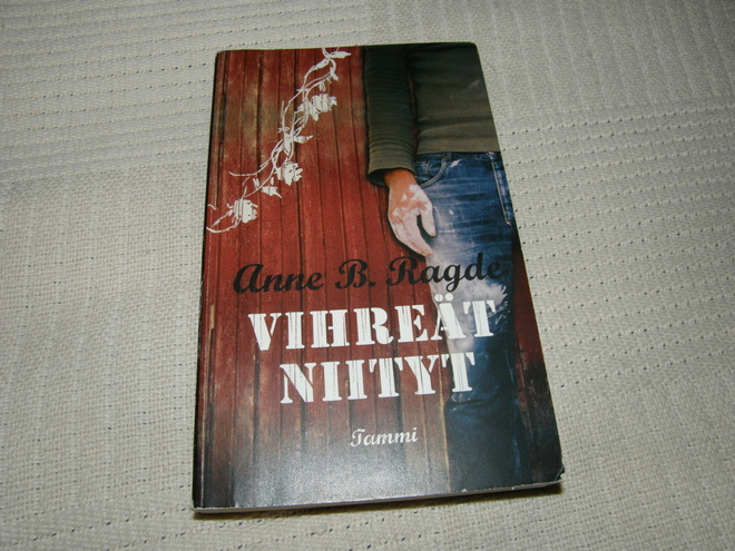 Anne B. Ragde Vihreät niityt-pok